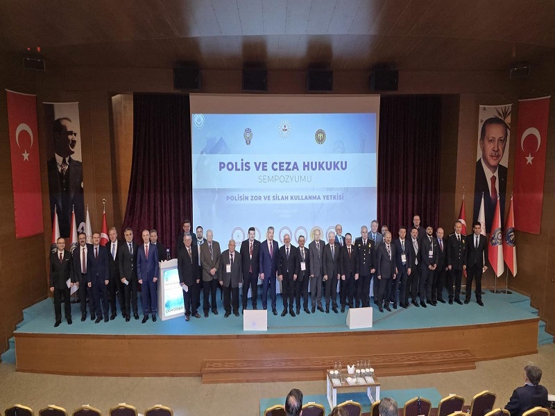 Polis ve Ceza Hukuku Sempozyumu